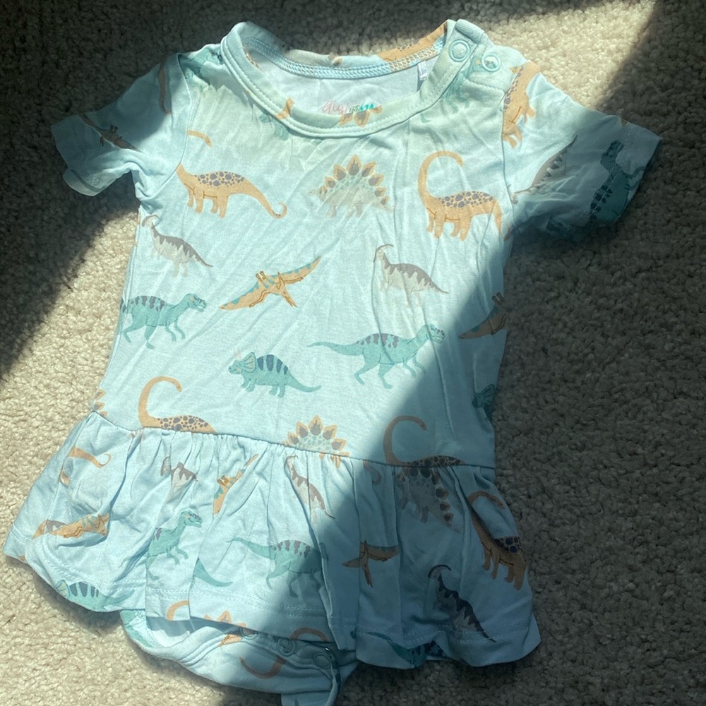 Gigi and max twirl bodysuit dinosaur